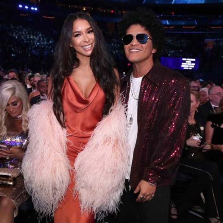 Bruno Mars: Is Bruno Mars Married? Discover His Relationship Status, Love Life, and More