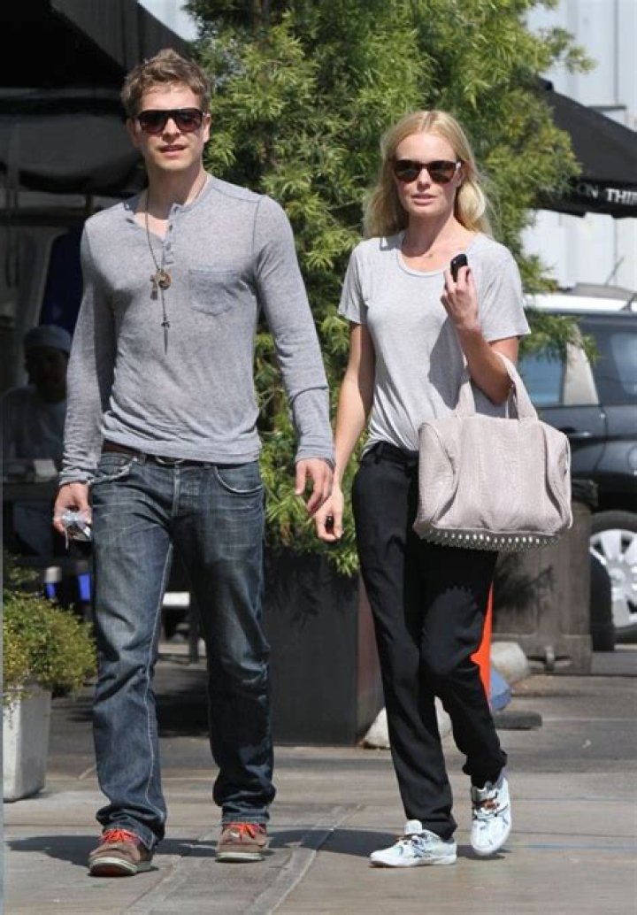 Is Matt Czuchry Married? Discover the Relationship Status of the Popular Actor