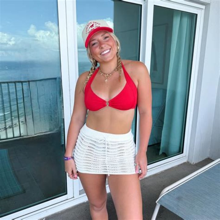 Ryan O'Neal: Is He Alive? Unveiling the Truth About the Iconic Actor