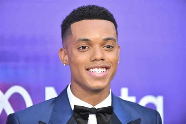 Jabari Banks Age: Unveiling the Rising Star's Journey