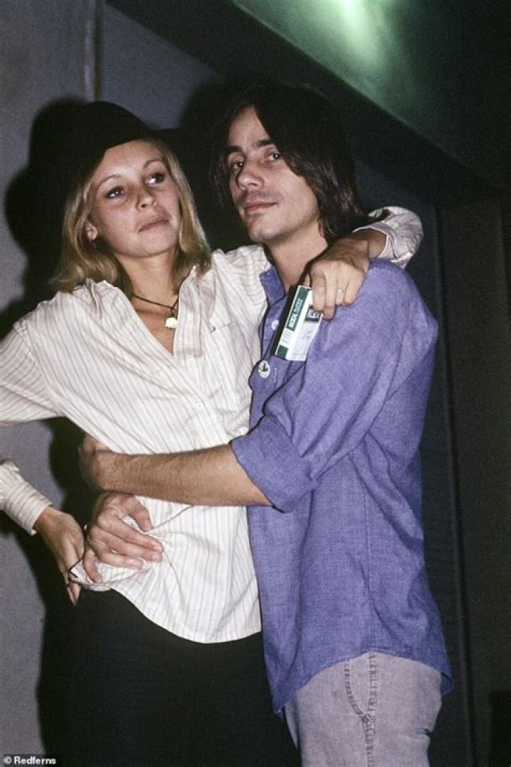 Jackson Browne Wives: The Story of Love and Legacy