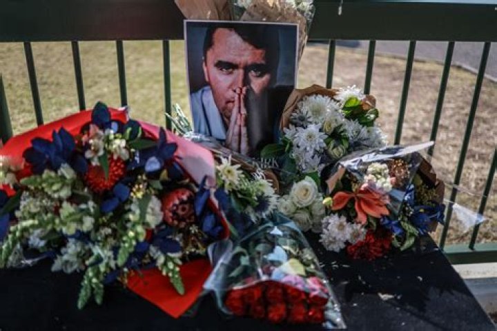 JD Vance Fort Wayne: A Comprehensive Exploration of His Journey and Impact