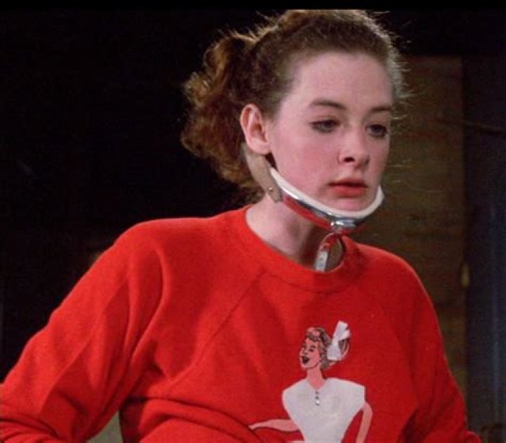 Joan Cusack in Sixteen Candles: A Comprehensive Look at Her Iconic Performance