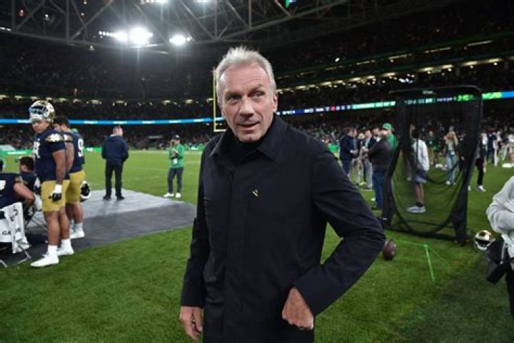 Joe Montana Age of Retirement: A Comprehensive Look at the Legendary Quarterback's Career