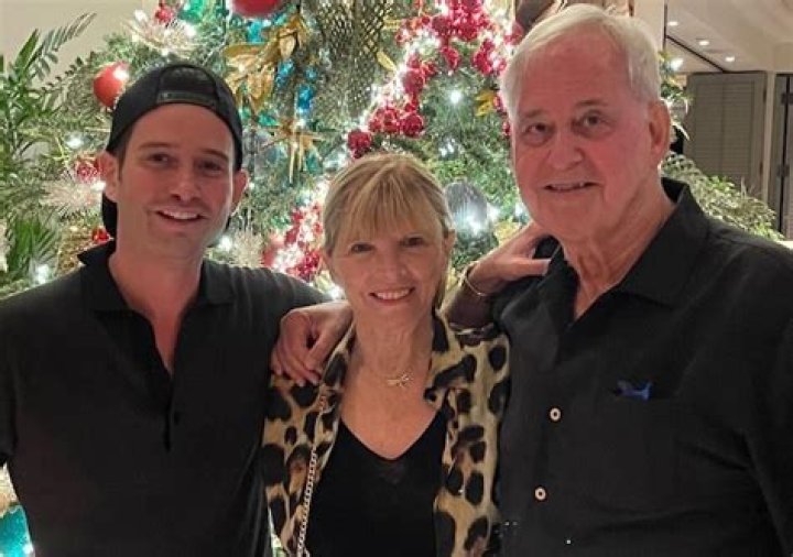 Josh Flagg Parents: A Comprehensive Look Into Their Lives and Influence