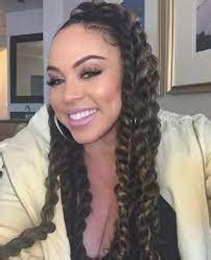 Joyce Hawkins Age: Discover the Life and Legacy of a Remarkable Woman