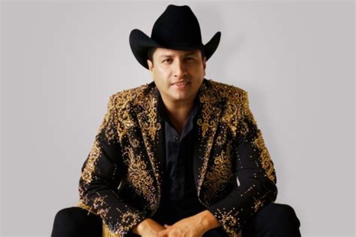 Julion Alvarez Biography: A Comprehensive Look Into the Iconic Singer's Life