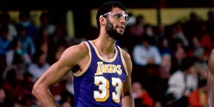 Kareem Abdul-Jabbar Weight and Height: A Comprehensive Analysis of the NBA Legend