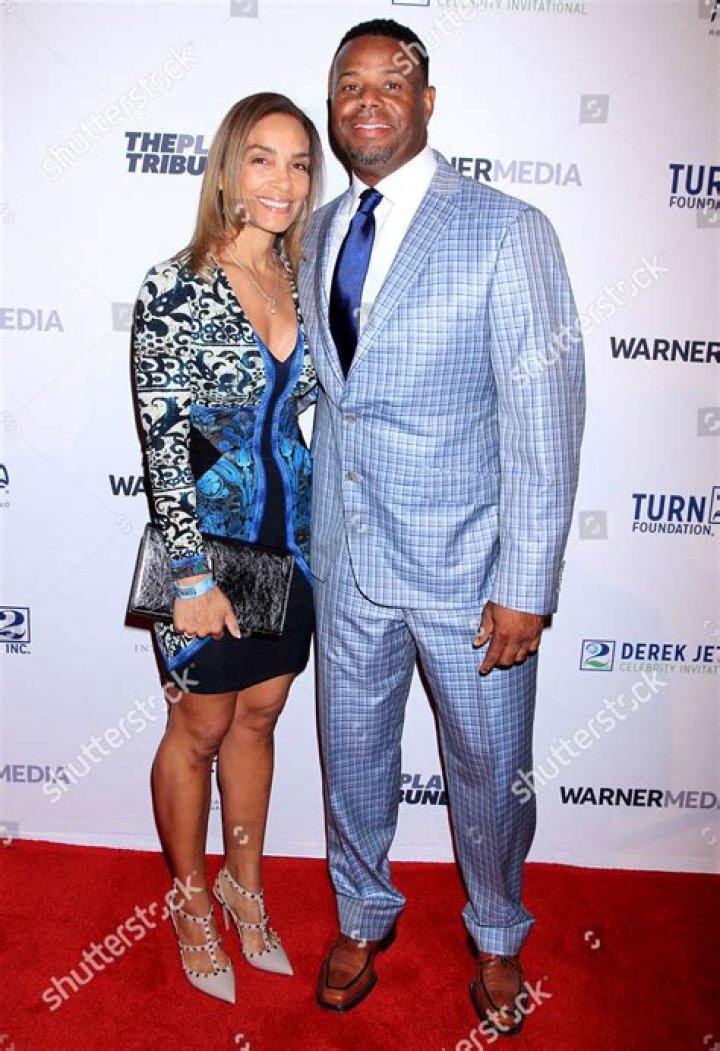 Ken Griffey Jr. and Wife: A Journey Through Baseball Greatness and Family Life