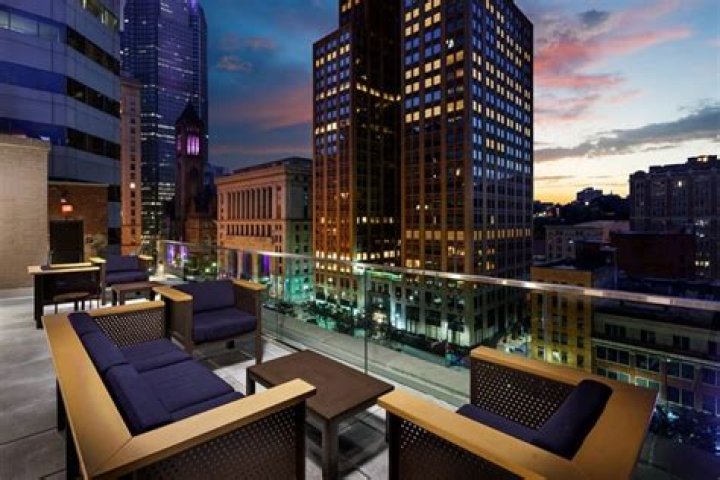 Kimpton Hotel Pittsburgh: A Luxurious Stay in the Heart of Steel City