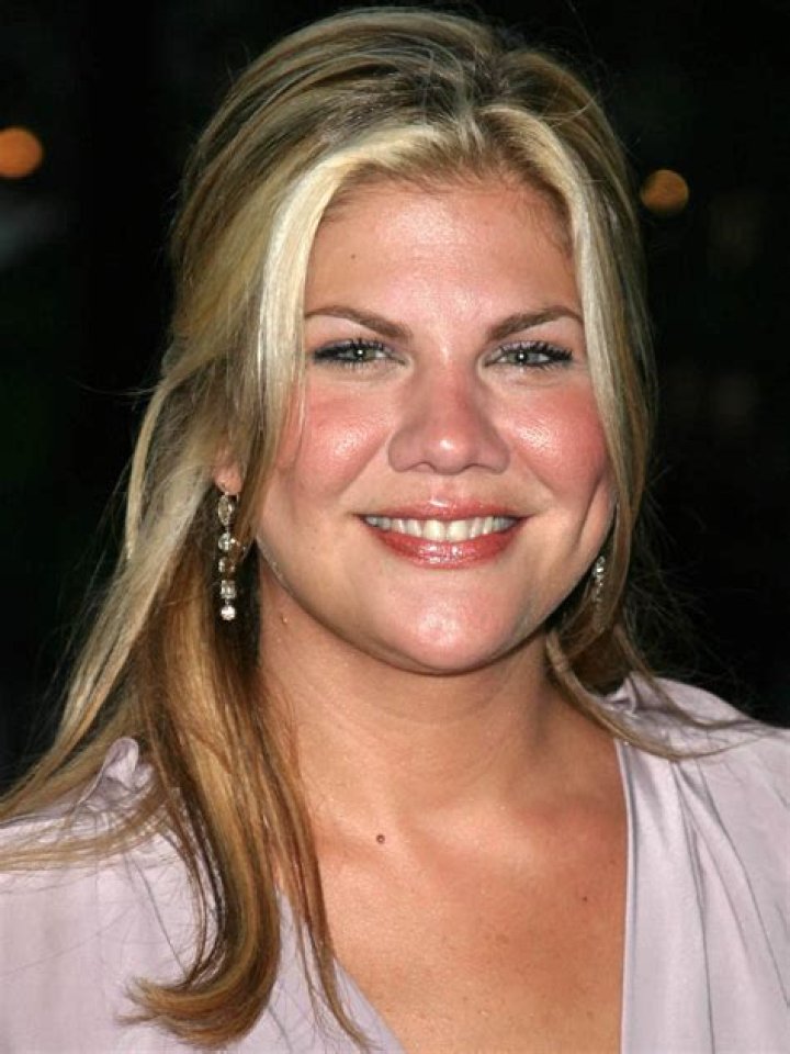 Kristen Johnston: A Comprehensive Exploration of Her Life, Career, and Achievements