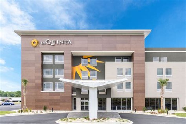 La Quinta Inn & Suites Coral Springs: Your Ultimate Guide to Comfort and Convenience