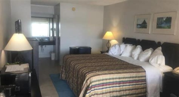 Lake Tiak-O'Khata: A Serene Escape in the Heart of the Adirondacks