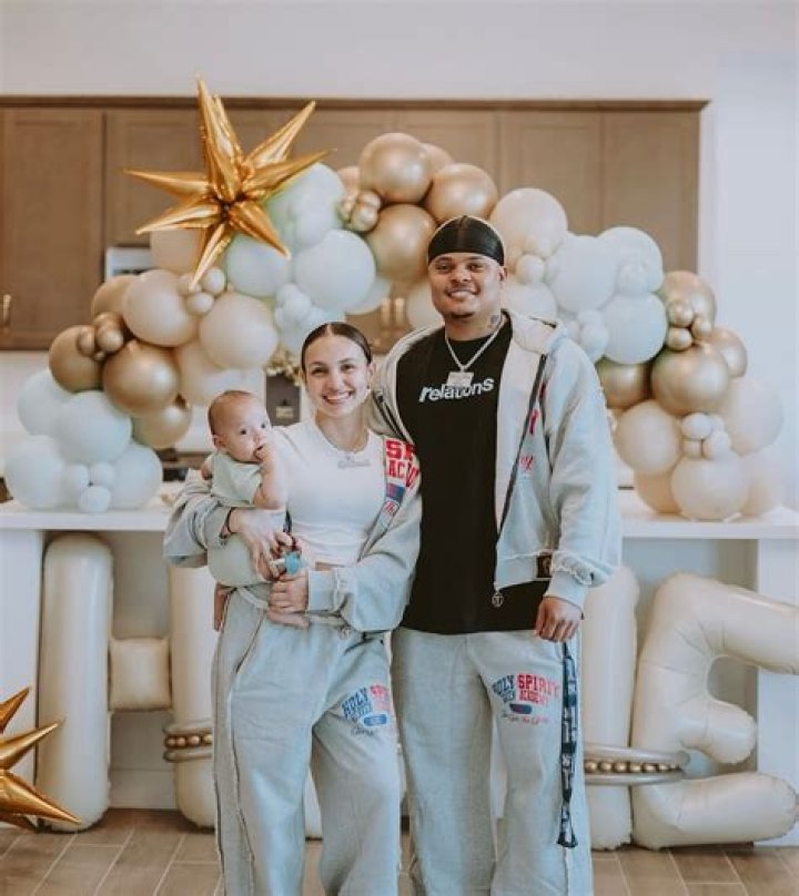 Larobenz: The Ultimate Guide to Discovering the Iconic Fashion Brand