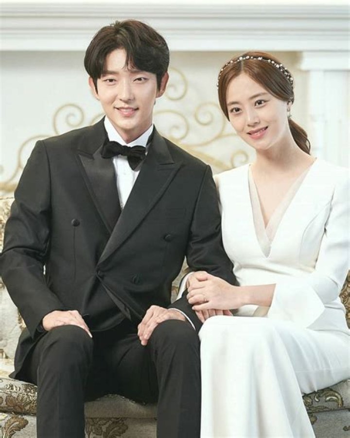 Lee Joon Gi Married: A Comprehensive Look Into His Personal Life and Career