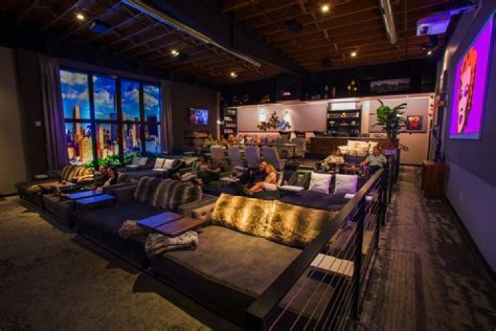 Transform Your Living Room into a Theater Experience in Portland, Oregon