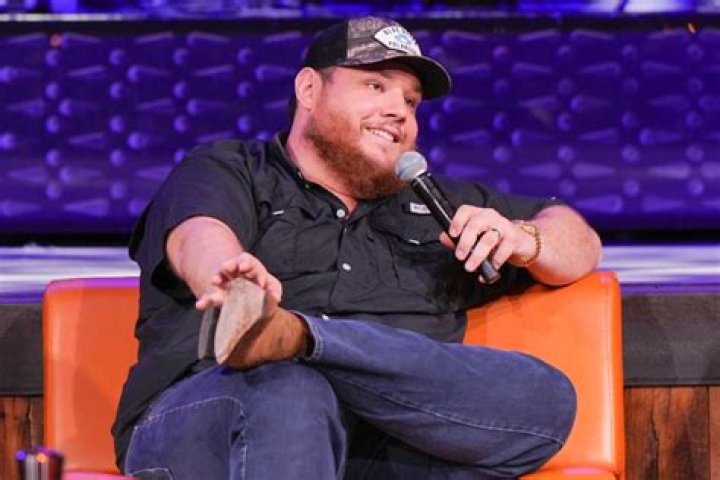 Luke Combs Political Views: Unpacking the Artist's Stance on Politics