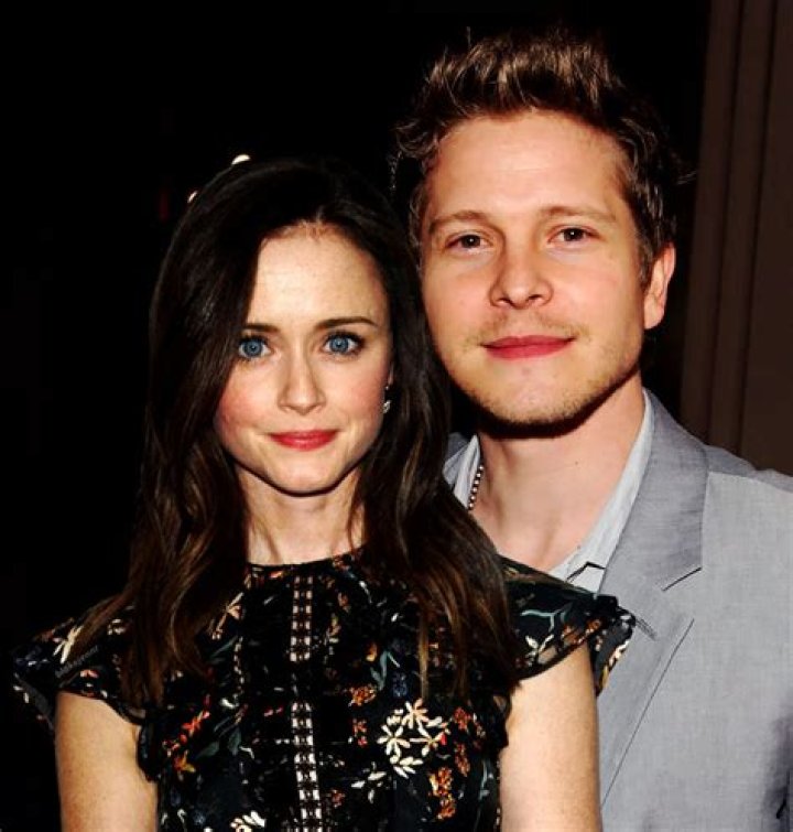 Matt Czuchry Wife: A Comprehensive Guide to His Personal Life and Relationships