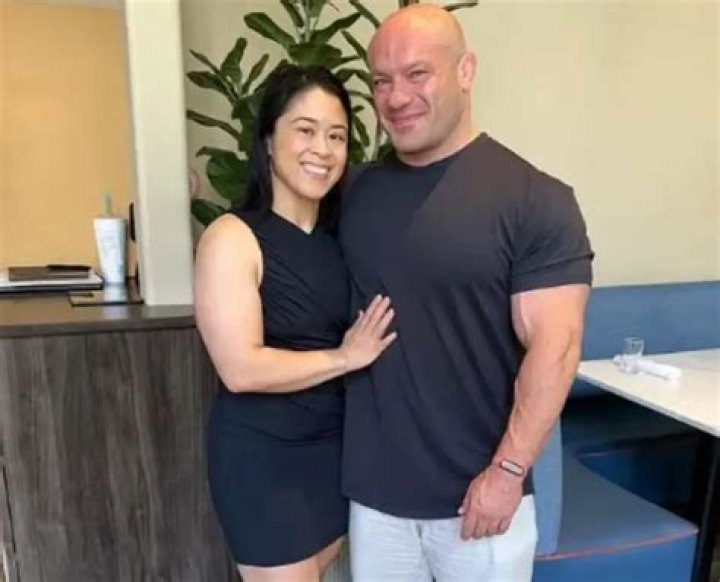 Mike Israetel Bio: The Ultimate Guide to the Renowned Fitness Expert