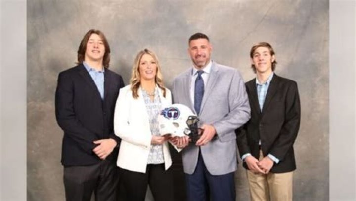 Mike Vrabel Kids: A Closer Look at the NFL Coach's Family Life