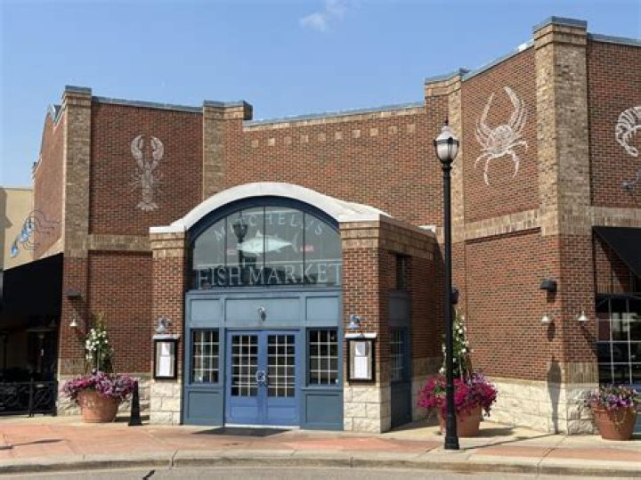 Mitchell's Seafood House: A Premier Seafood Dining Experience