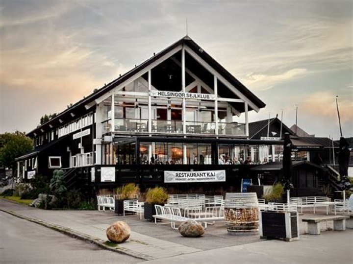 MitchellSeafood Restaurant: A Culinary Journey Through Freshness and Flavor