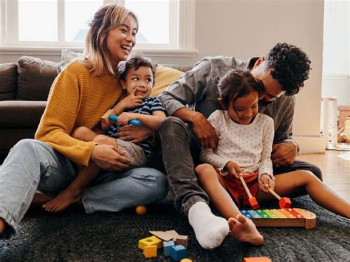 MomSwap: A Unique Parenting Exchange Program for Modern Families