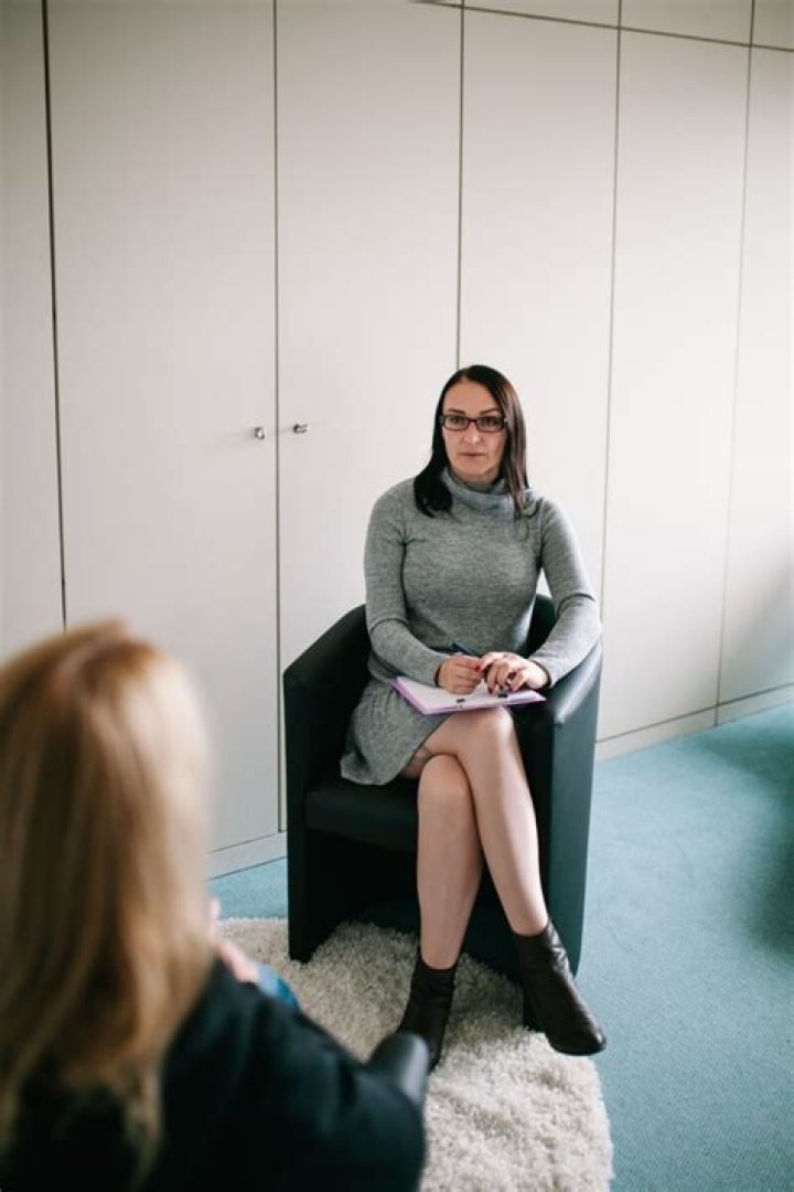 Nelly Born: A Rising Star in the World of Music and Entertainment