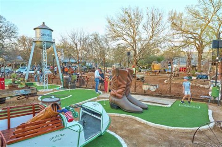New Putt Putt Dallas: The Ultimate Mini Golf Experience