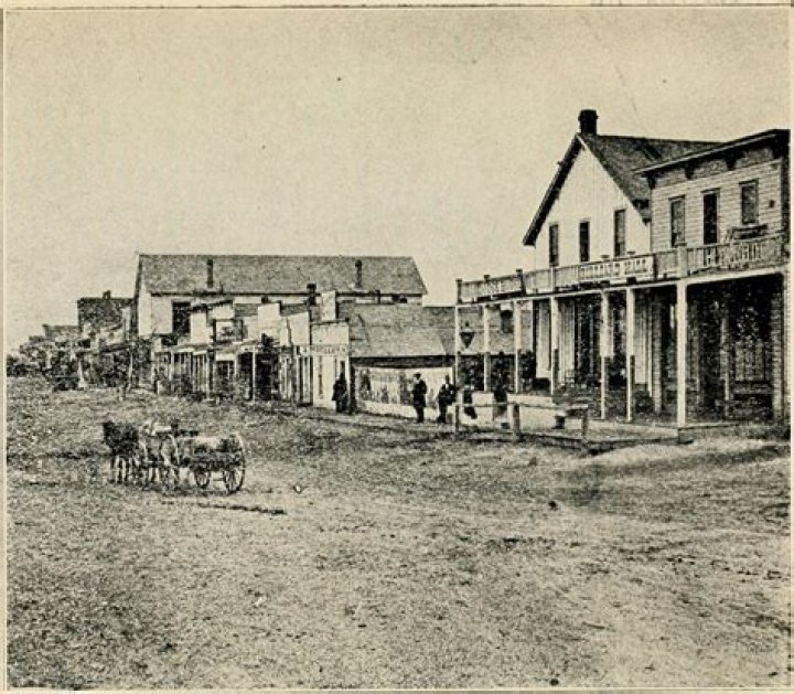 Exploring the Rich History of Old West Dodge City, Kansas