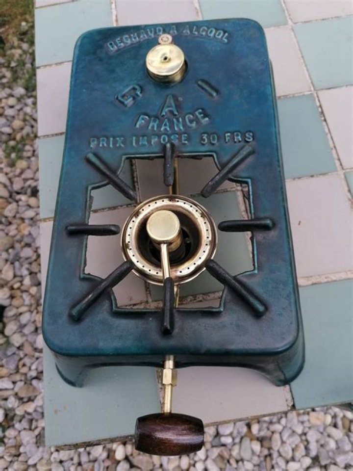 Understanding Phantogram: Sarah Barthel's Age and Band Journey