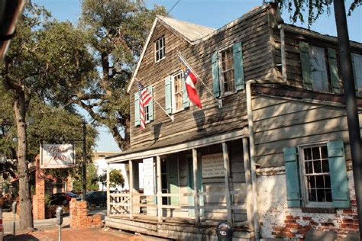 Pirates House: A Legendary Experience in Savannah, GA