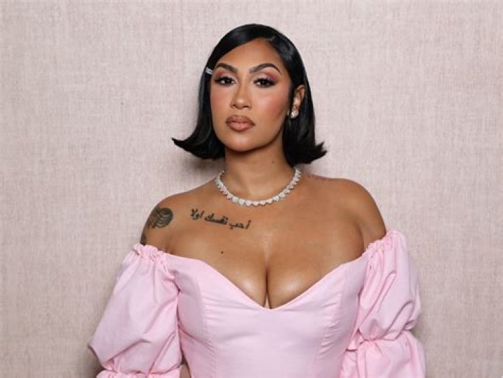 Queen Naija: The Rising Star Redefining Afrobeat Music