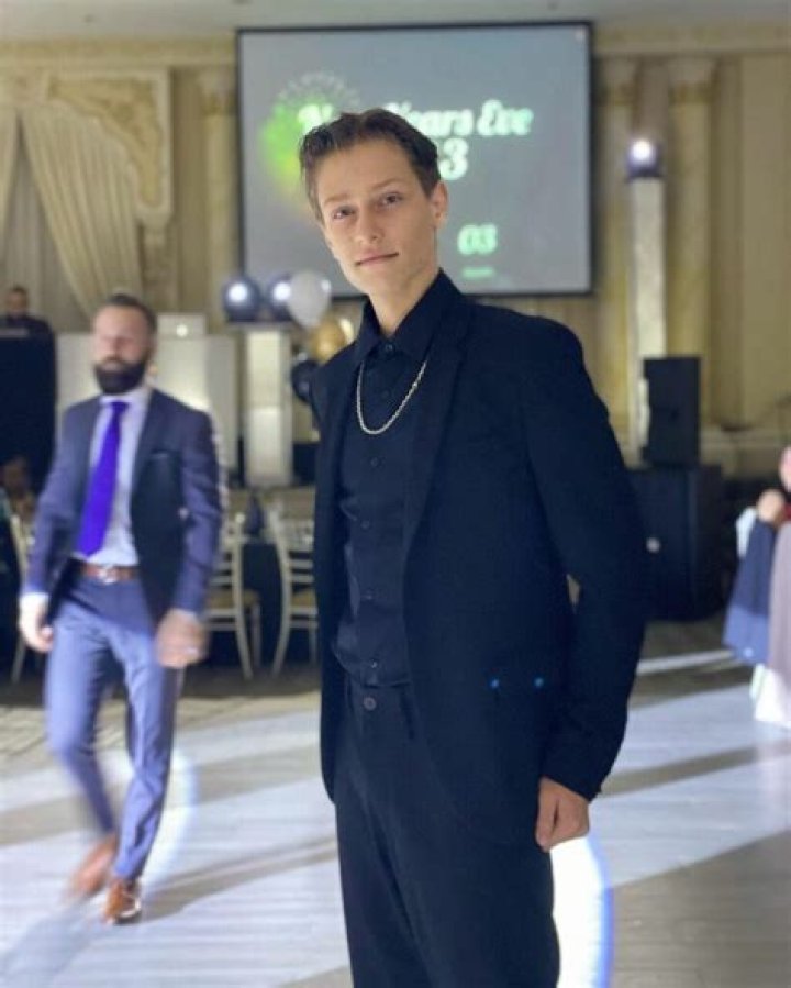 Ronald Kurzawa Age: A Comprehensive Look at the Star Defender's Life and Career