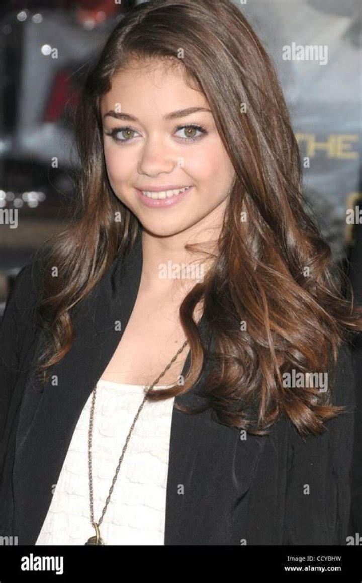Sarah Hyland's Journey in 2010: A Turning Point in Her Career