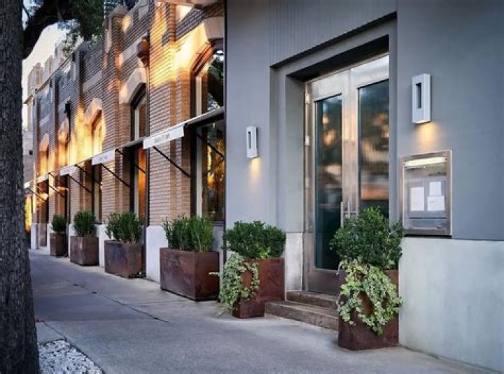 Savannah Guthrie Salary: A Comprehensive Look at the Earnings of a Renowned Journalist