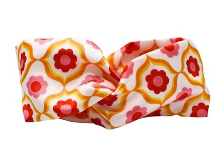 Seventies Hair Accessories: A Retro Revival for Modern Hair Styles