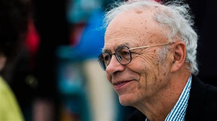 Singer Philosopher: Exploring the Intersection of Music and Philosophy