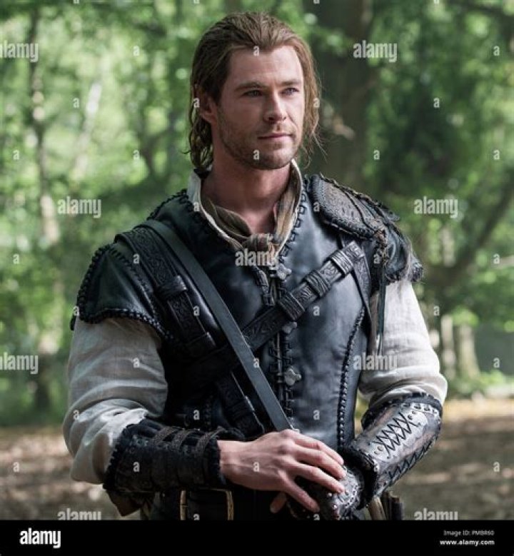 Snow White and the Huntsman Chris Hemsworth: A Comprehensive Look into the Iconic Film and Stellar Performance