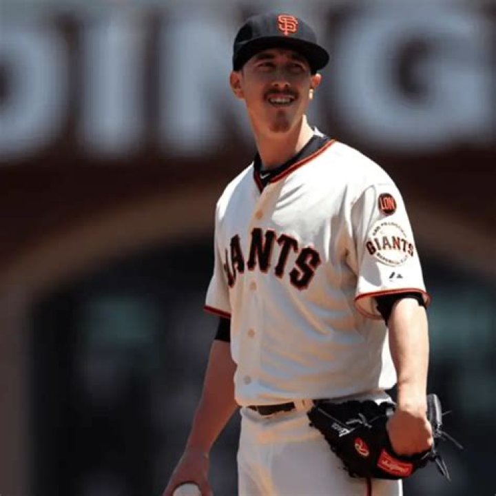 Tim Lincecum Height: A Comprehensive Analysis of the Giants' Legend