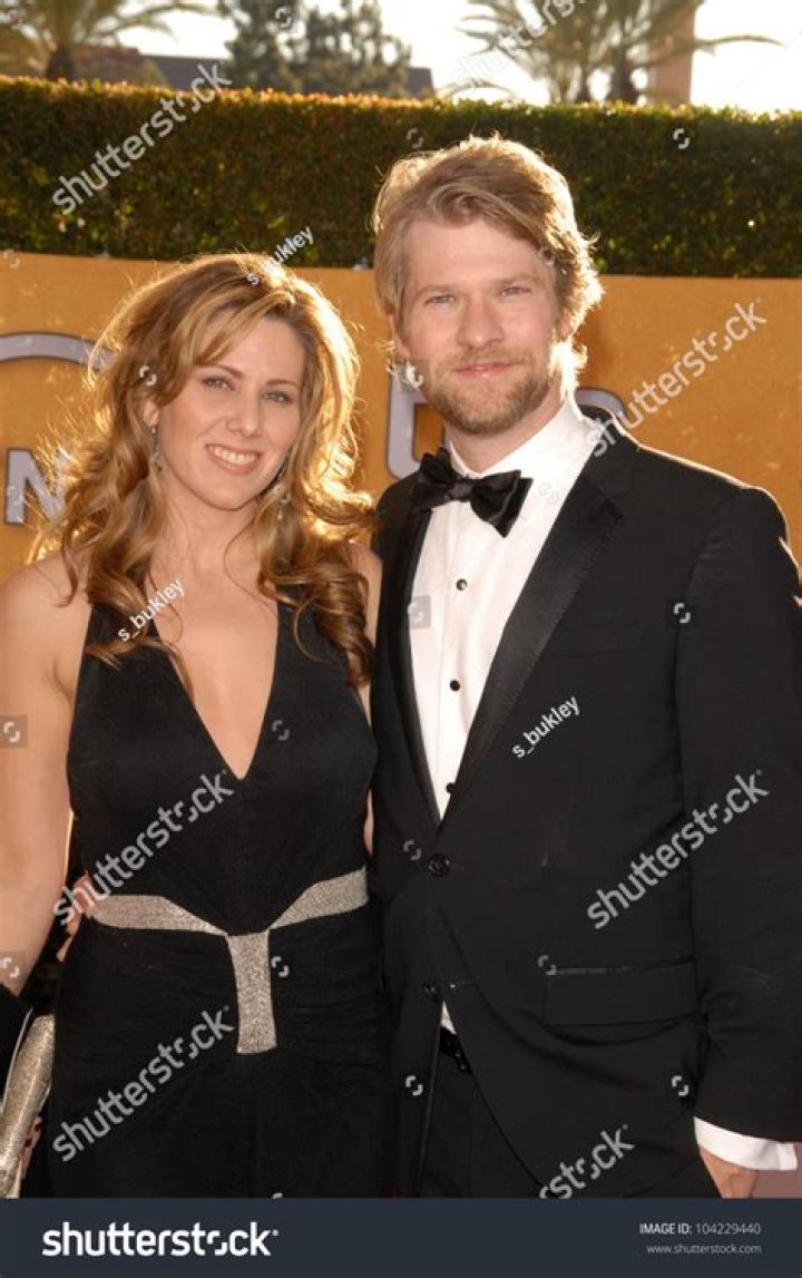Todd Lowe Wife: A Comprehensive Look Into Their Life Together