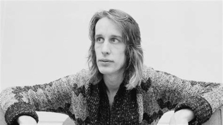 Todd Rundgren Height: Unveiling the Iconic Musician's Physical Presence