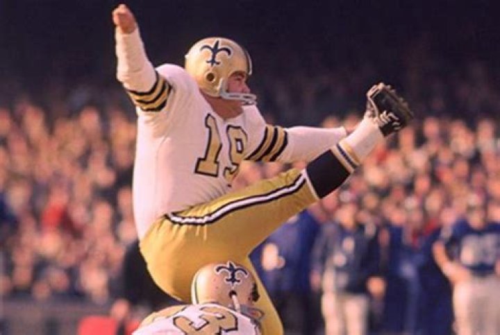 Tom Dempsey: The Remarkable Story of a Legendary Football Kicker