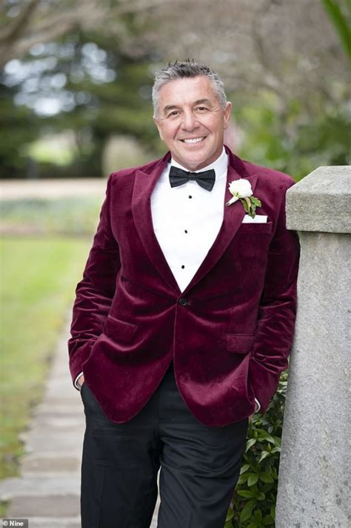 Tony Vitello: Is He Married? A Comprehensive Look at His Personal Life and Coaching Career