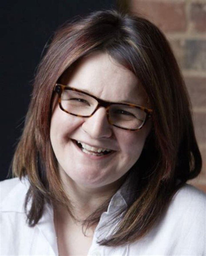 Tracy Bloom: The Rising Star of Modern Entertainment