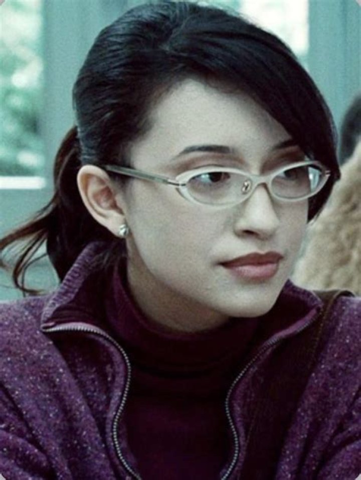 TWD Rosita Actress: Unveiling the Talented Star Behind Rosita in The Walking Dead