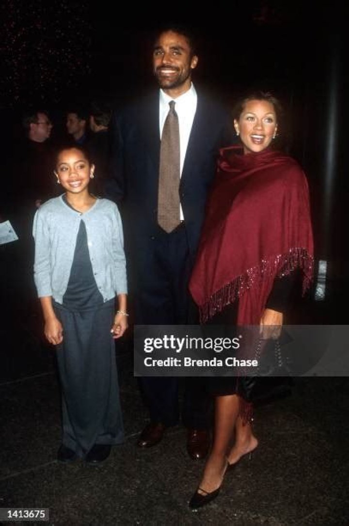 Vanessa Williams Childhood: A Journey Through Her Early Years and Legacy