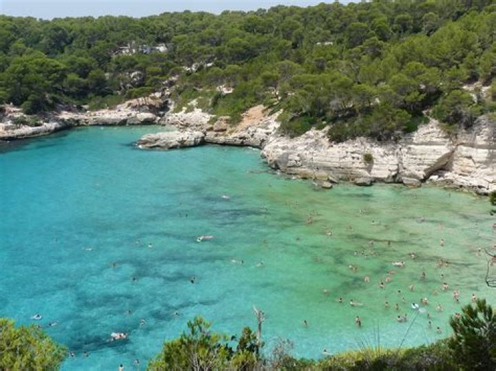 Vegas: The Ultimate Destination for Entertainment, Luxury, and Adventure