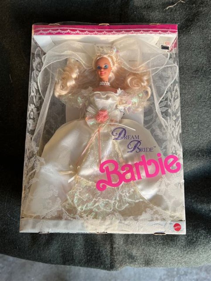 Vintage Bride Barbie: A Timeless Icon for Collectors and Enthusiasts