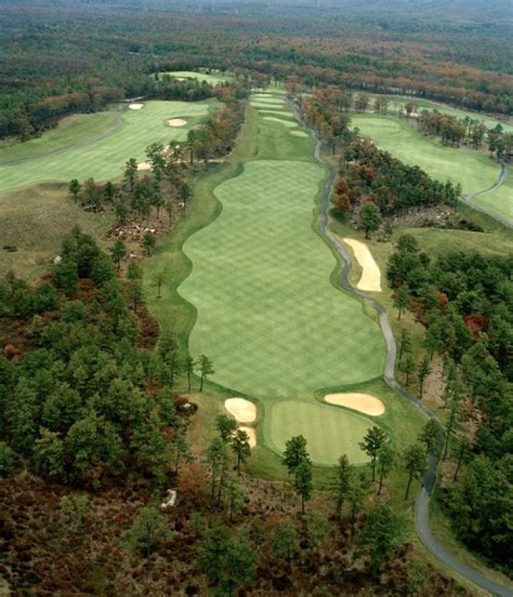 Waverly Oaks Golf Plymouth: Your Ultimate Golfing Destination